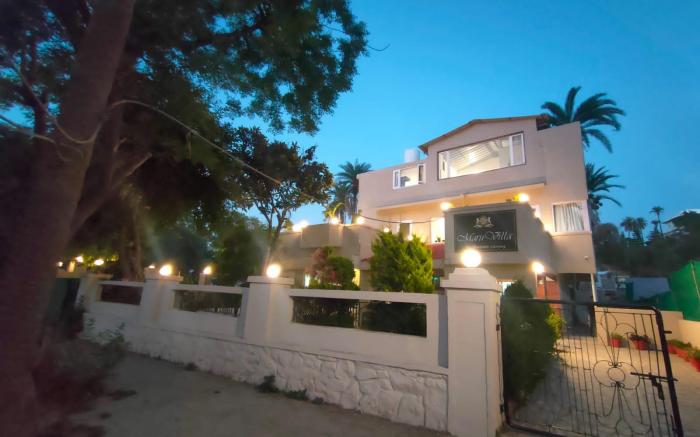 Maru Villa