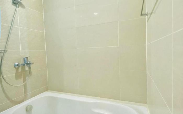 Attractive 1 br w/ pool & beach