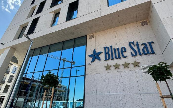 Blue Star Luxury Hotel 4*