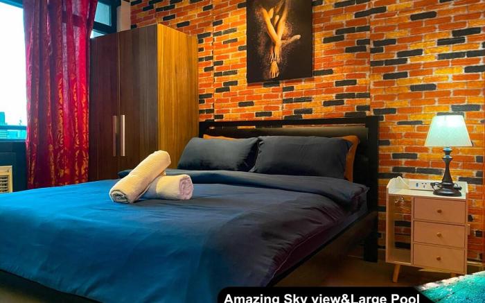 Amazing 2BR Gramercy Makati Hi-Floor View 3002  