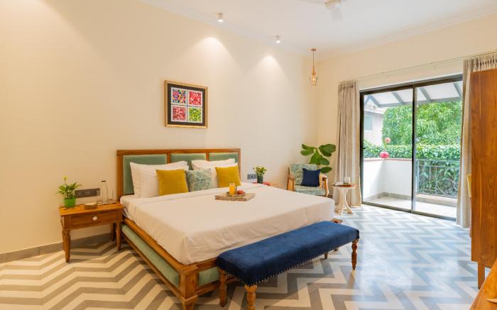 ELIVAAS 4 BHK with Pvt Pool & Jacuzzi bathtub - Laguna Pulse