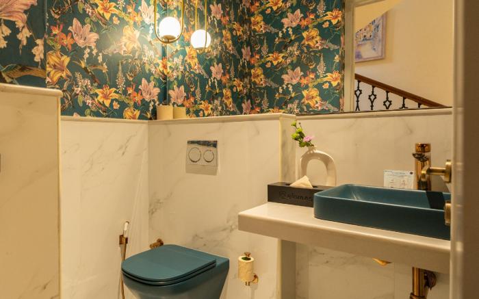 ELIVAAS 4 BHK with Pvt Pool near Baga - Celest