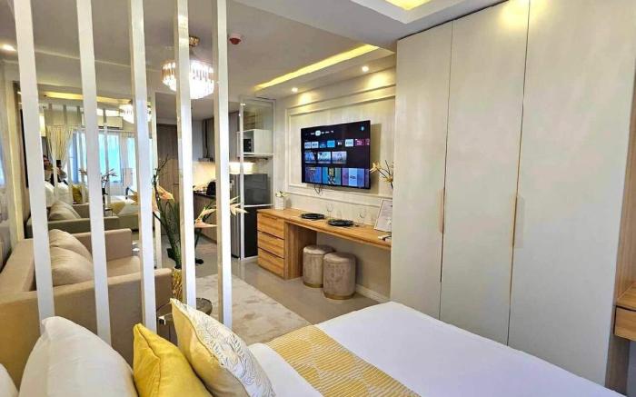Eros Suite by YourNest @ Shore 2 (Netflix + Wifi)