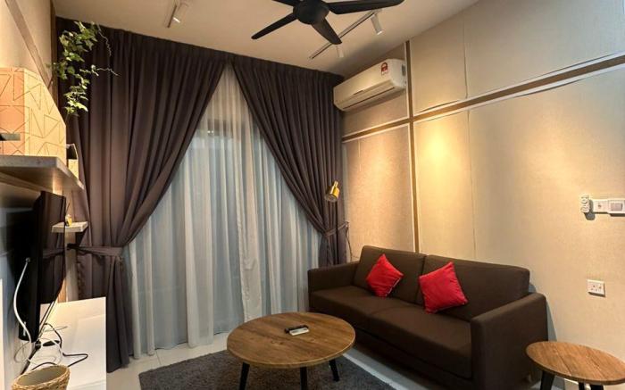 Ayuzizan Homestay Dangabay JB