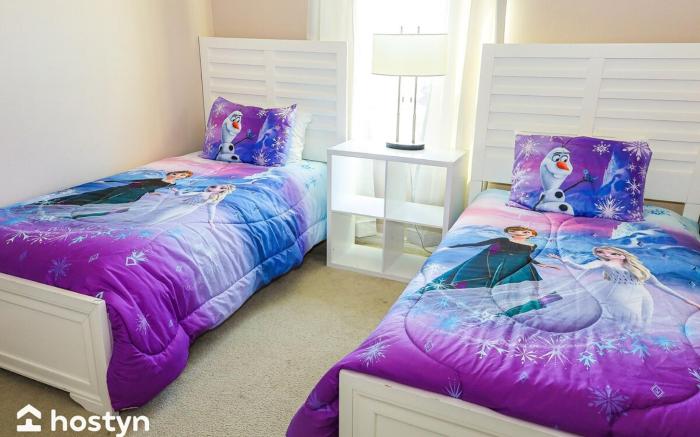 Amazing 4 bedroom house near Disney