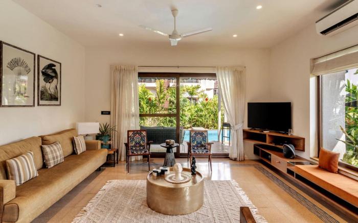 BHK w Private Pool, 5km to Anjuna Beach | Inaari