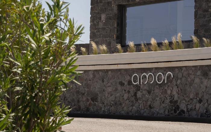 Amor Hideaway Villas