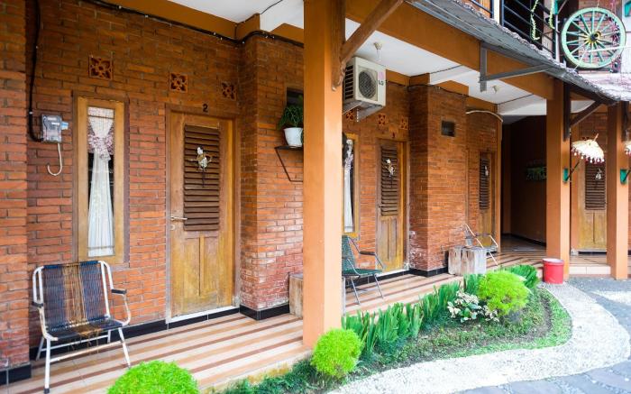 RedDoorz Syariah near Akmil Magelang