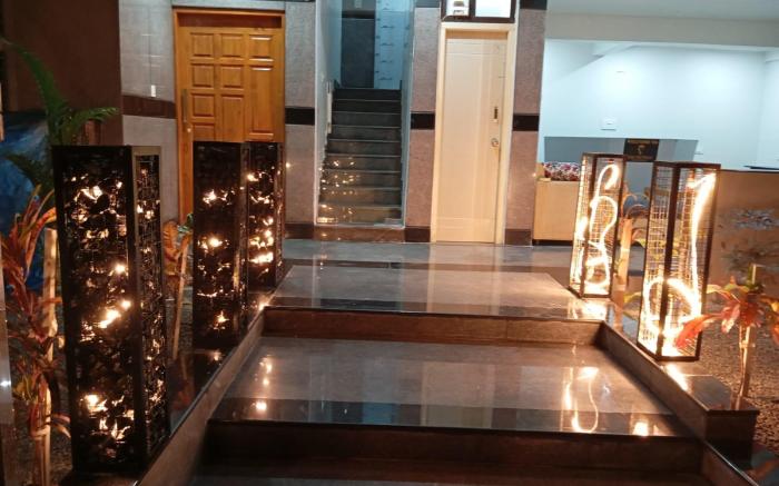 Vin Hotels Hennur Cross