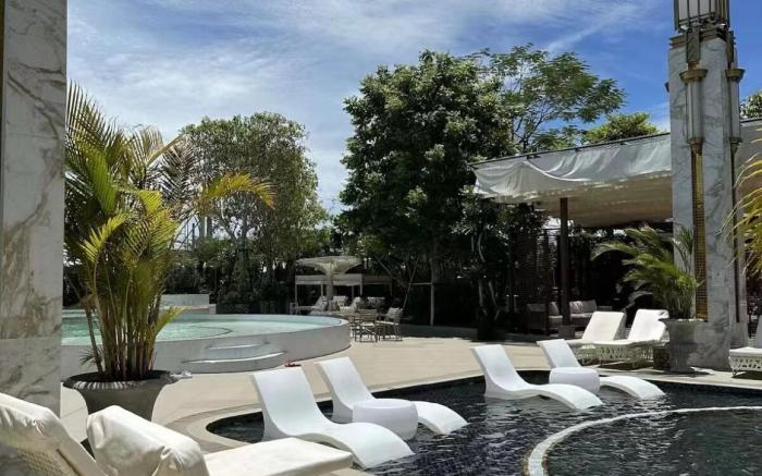 Pattaya Premium Seaview Apartment Copacabana, Stunning High-Level View with Infinity Pool