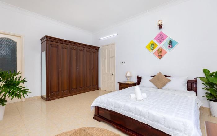 Sunflower Villa –7 Lô C Khu Biệt Thự Lạc Long Quân