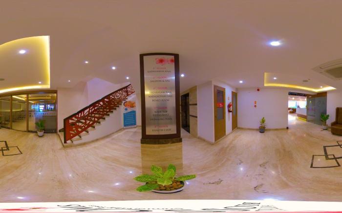 Hotel Blossoms