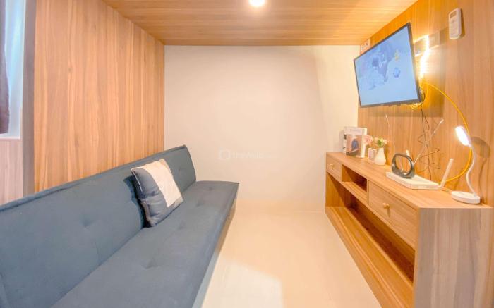 Studio @ Transpark Juanda Bekasi Timur By Travelio