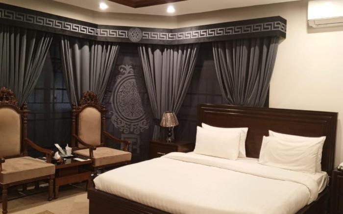 Trail Residency Guest House