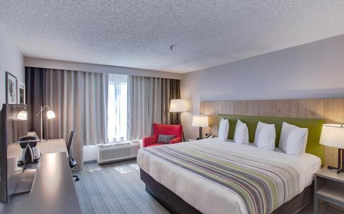 Country Inn & Suites by Radisson, Wichita East, KS