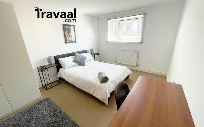 Calloway -Travaal - 2 Bed Apartment Farnborough