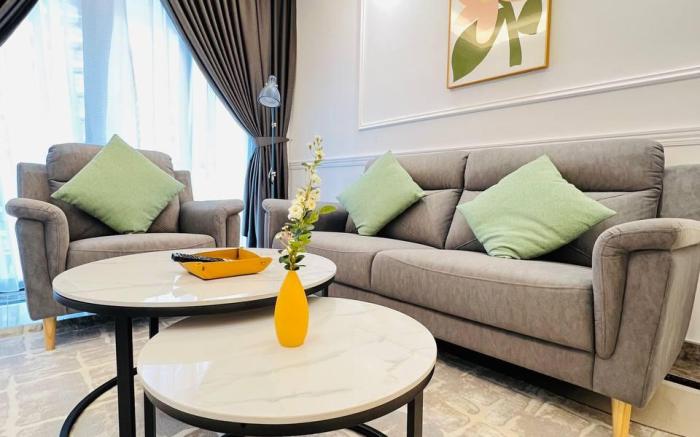 Enchanted View 2BR unit R&F Seine Region by ANJU