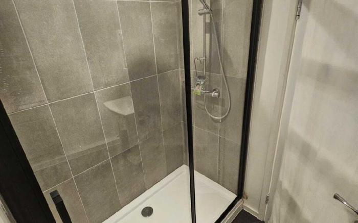 Queens Place - 1 Bedroom Apartment