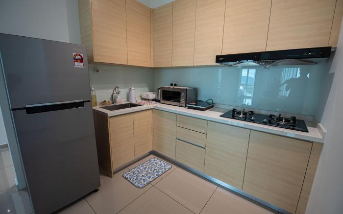 DeLuma@Metropol 2Bedroom