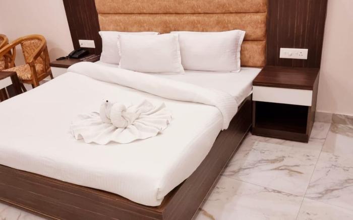 Hotel Daksh