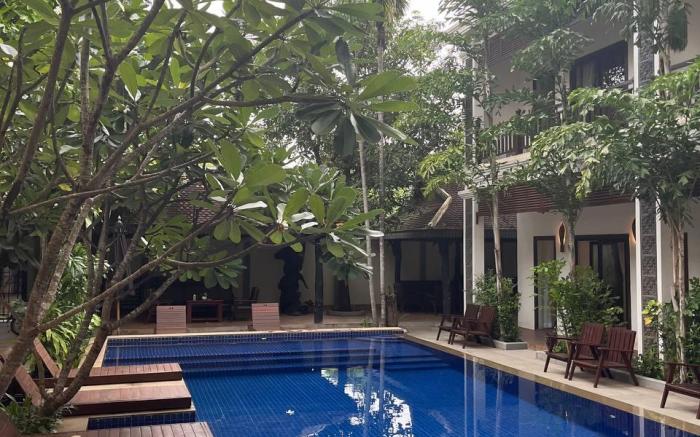 Angkor Daji Boutique