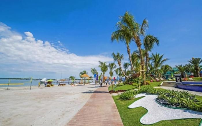[Direct mall access & beach] - Large group 8 pax.