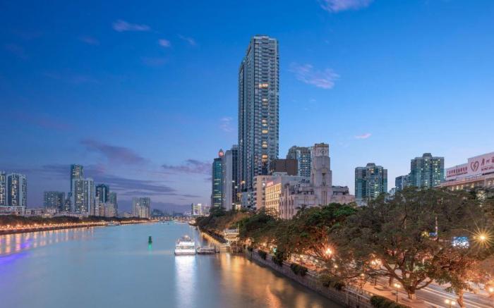 Yimimi Apartment (Guangzhou 13 Hangyi De Road Subway Station) 