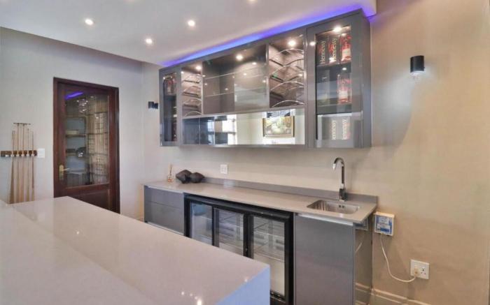 Sandton 6 Bedroom Luxury Home
