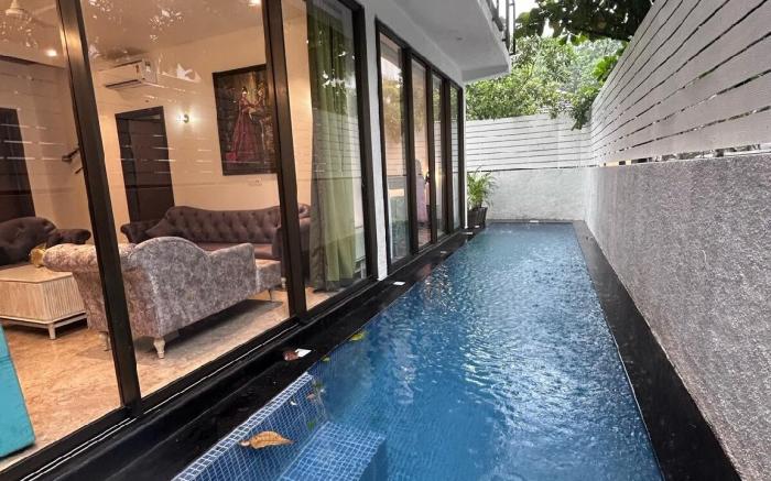 Spacious 3 Bedroom Private pool villa Candolim