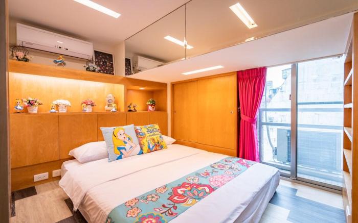 1BR Apartment with Lift near Ximen MRT, Independent Bathroom