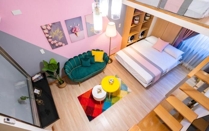 SF Apt w/ lift near Ximen MRT