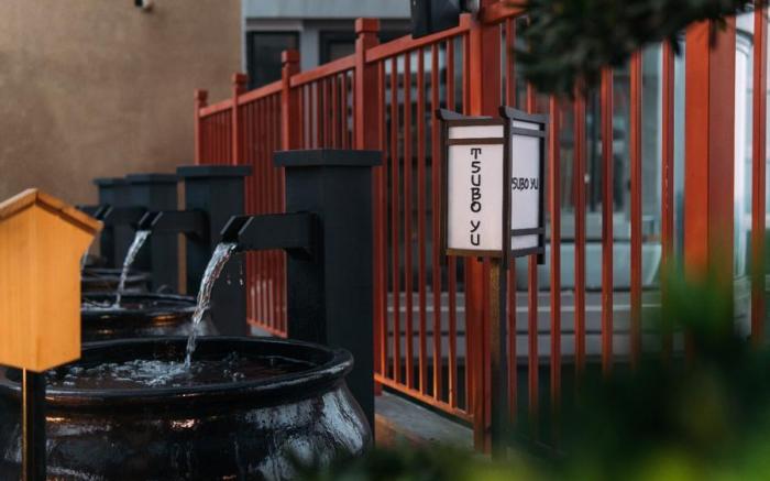 Onsen Landmark 2 Ecopark Resort Apartment