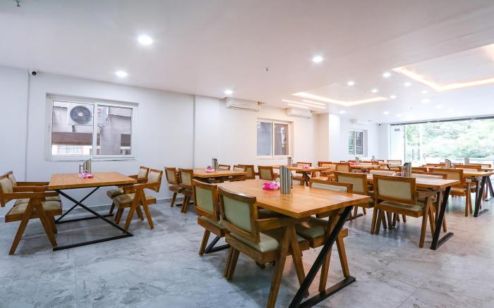 FabHotel RK Residency - Nr S.R. Nagar Metro Station, Ameerpet