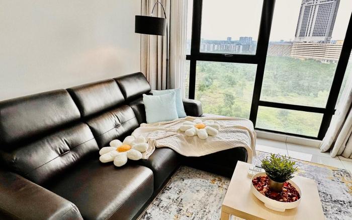 Azure Tranquility @ Mosaic 2 Bedroom 6-10pax by R9