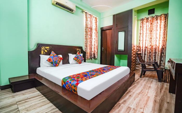 FabHotel Krishna Heights