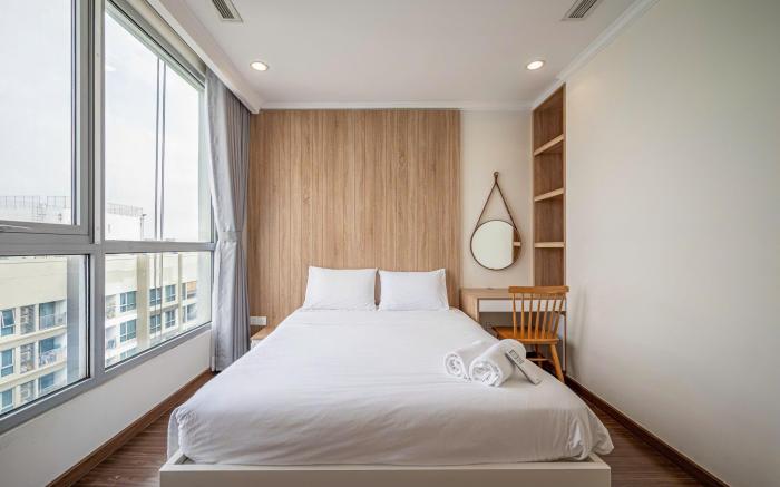 Luxury Landmark 81 & Vinhomes Central Park - Vacation Apartment