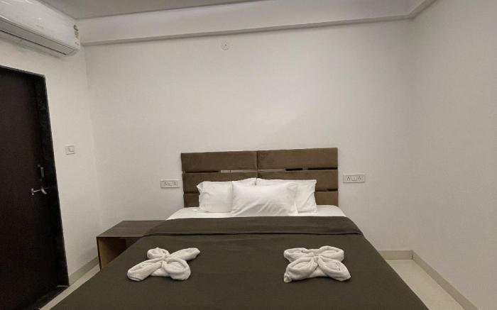Hotel Kiwi Inn Vijaynagar Scheme 78