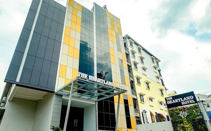 The Heartland Business Hotel 