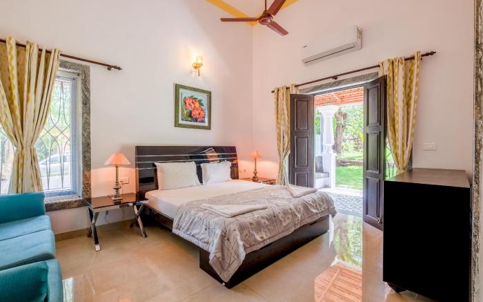 Casa Eva  A beautiful 2bhk Portuguese villa by Roamhome