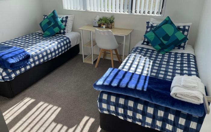 Two Bedroom Town House HH - 5 persons