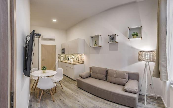 Latte Deluxe - Glam Downtown Apartments