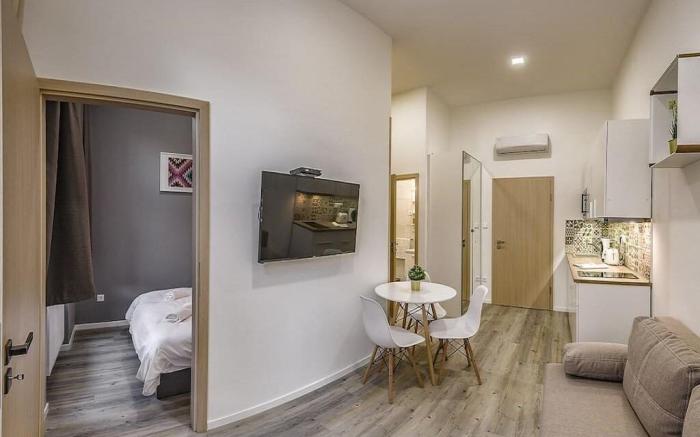 Latte Deluxe - Glam Downtown Apartments