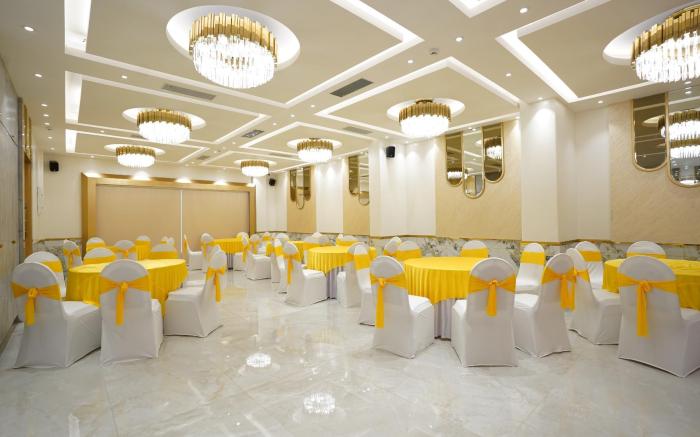 Farmhouse Residency Malad