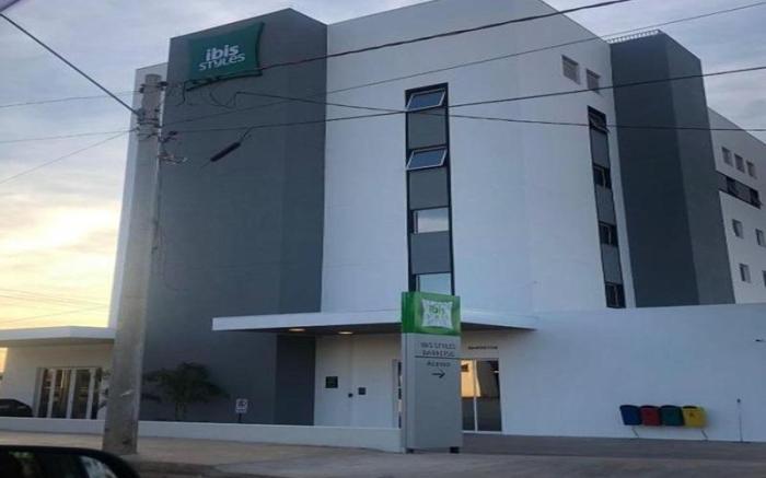 IBIS STYLES BARRETOS