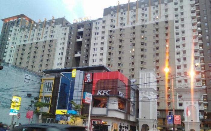 Best 2BR at Gateway Ahmad Yani Cicadas By Travelio