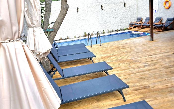 Kekik Alaçatı Otel Catina
