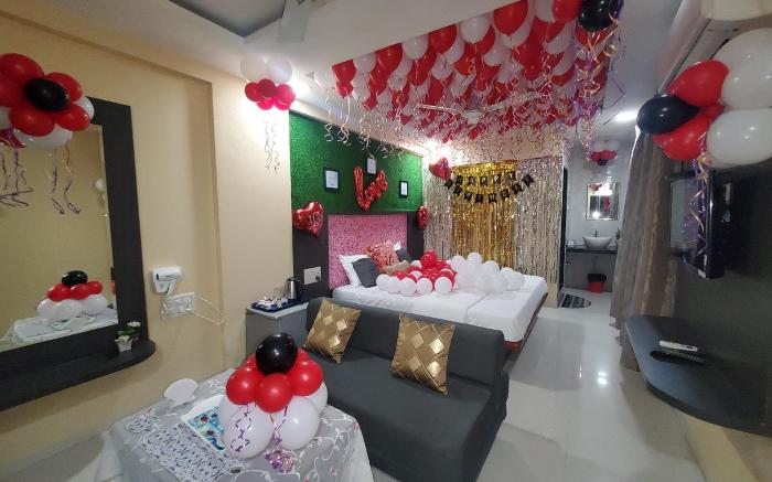 Hotel Mari Aai Residency