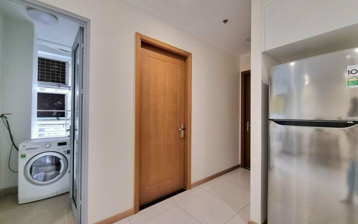 Lak King Cozy Apartment at Vinhomes