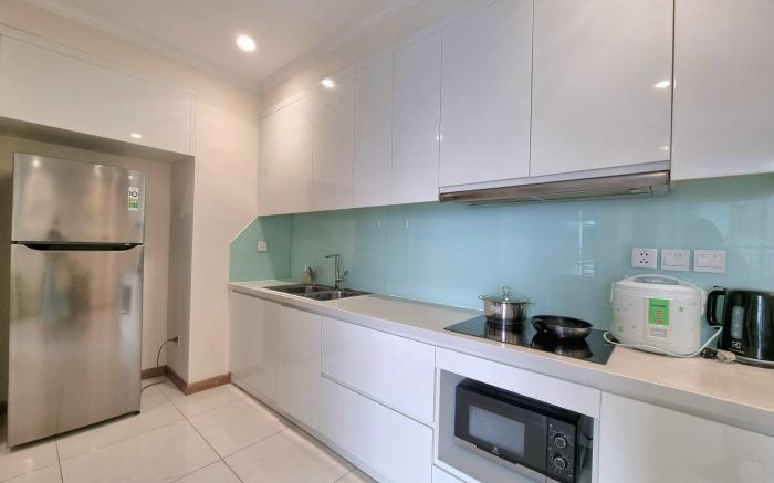 Lak King Cozy Apartment at Vinhomes