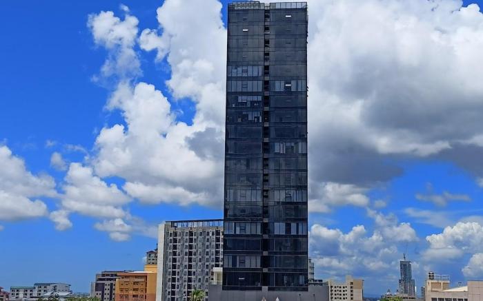 Pool,Gym,Wi-Fi+Netflix Near Ayala & IT Park 1614